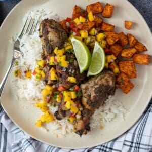 jamaican jerk chicken on a dinner plate