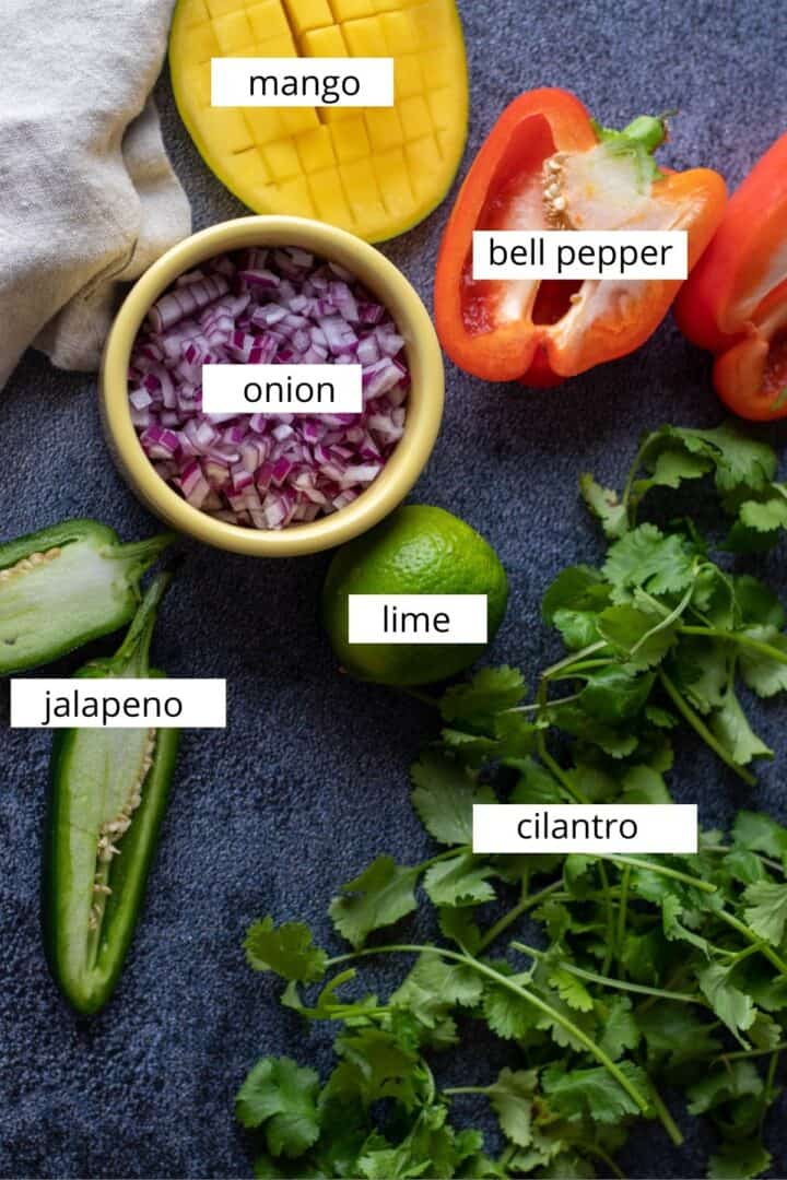 mango salsa ingredients