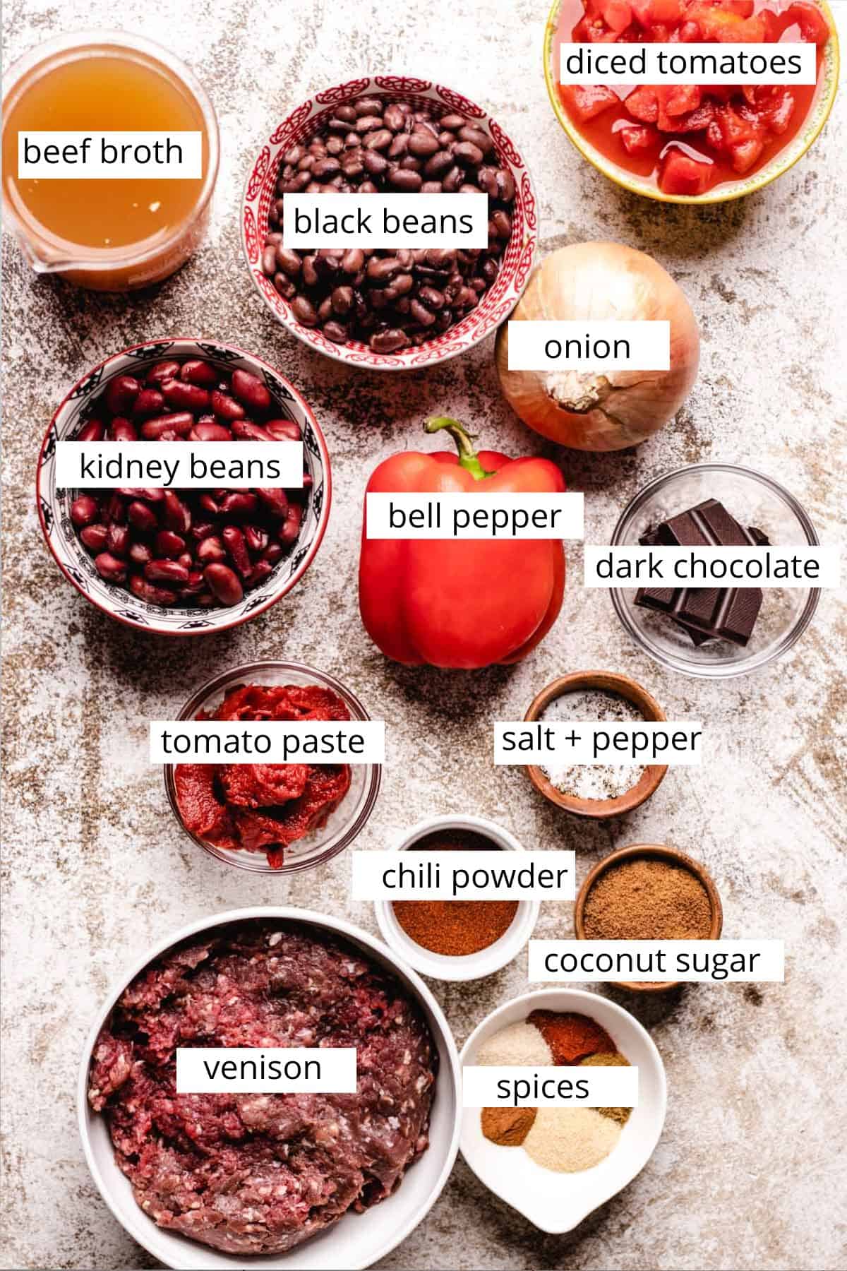 Deer chili ingredients.